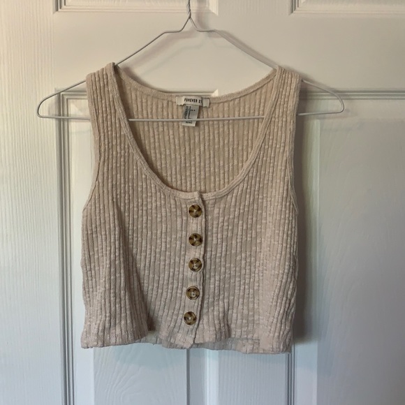 Forever 21 Tops - Forever 21 cream crop